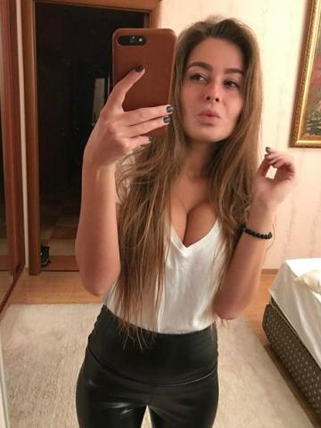 Николь